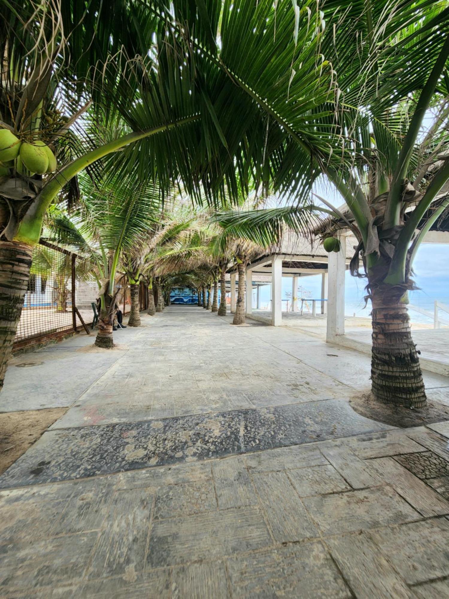 Paradise Beach Resort Лагос Экстерьер фото